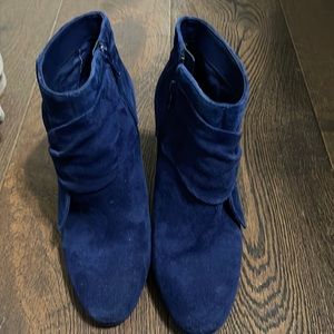 Gianni Bini booties
